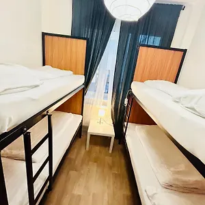 Happy In Centrum Guest house